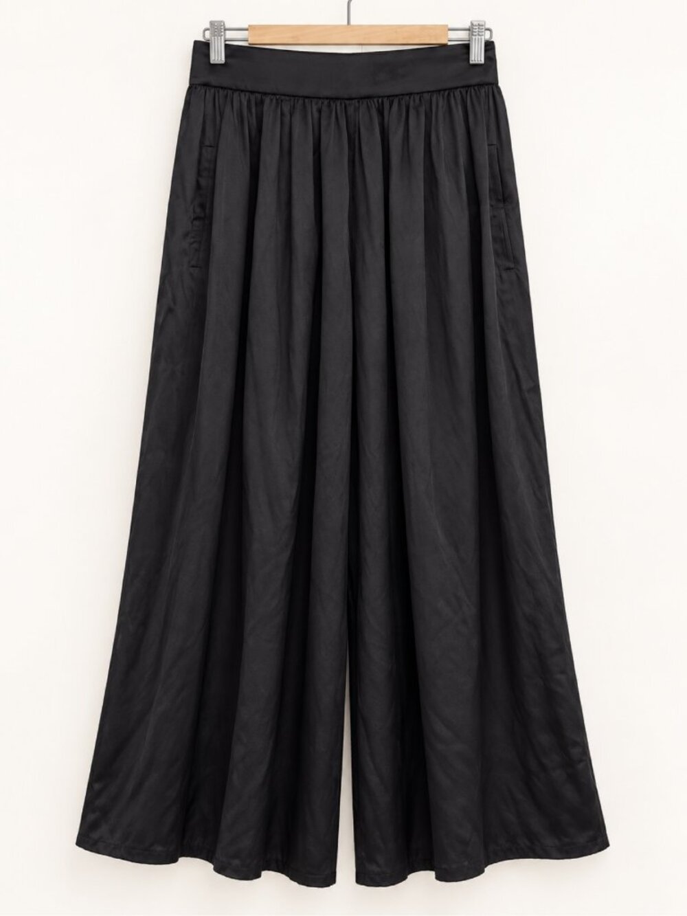 Rebecca Taylor Silk Pleated Wide-Leg Pants — Black — Size 4 — NWT